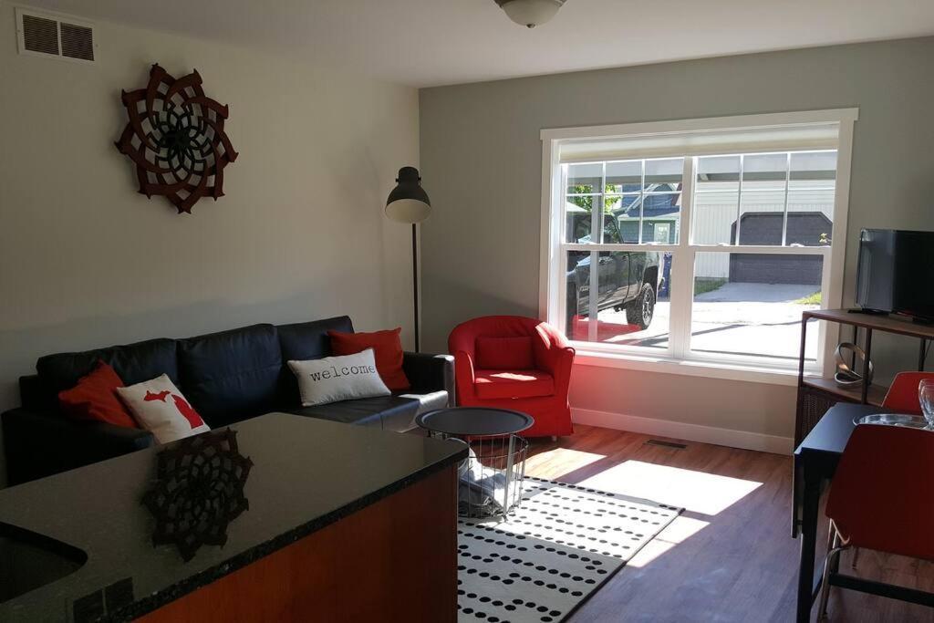 Modern And Pristine Condo -By The Gt Commons Traverse City Extérieur photo