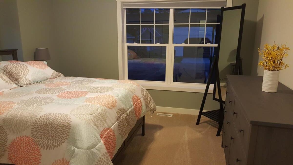 Modern And Pristine Condo -By The Gt Commons Traverse City Extérieur photo